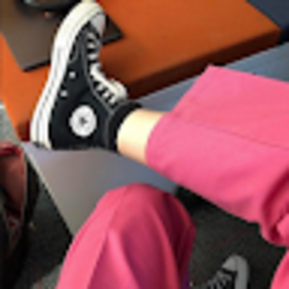 Meet your Posher, Frederique - Picture 1 of 1